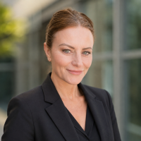 Amanda Redford